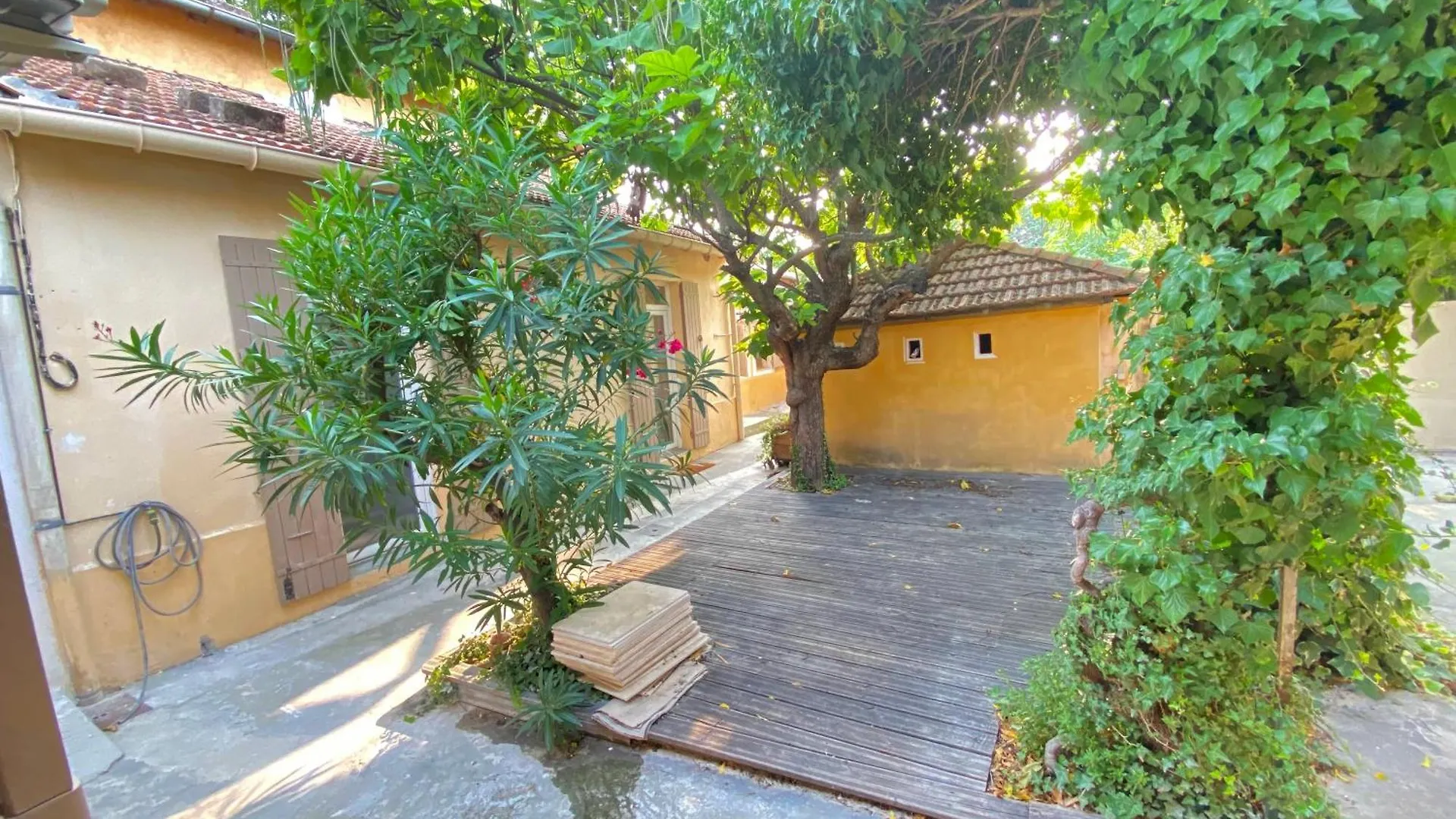 Appartement Neuf 4 Pers Avignon France